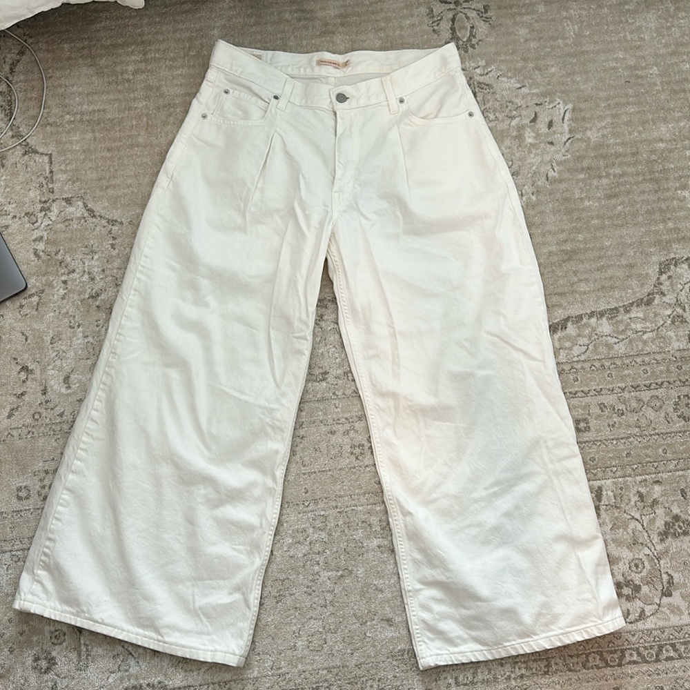 Levi’s baggy dad wide leg